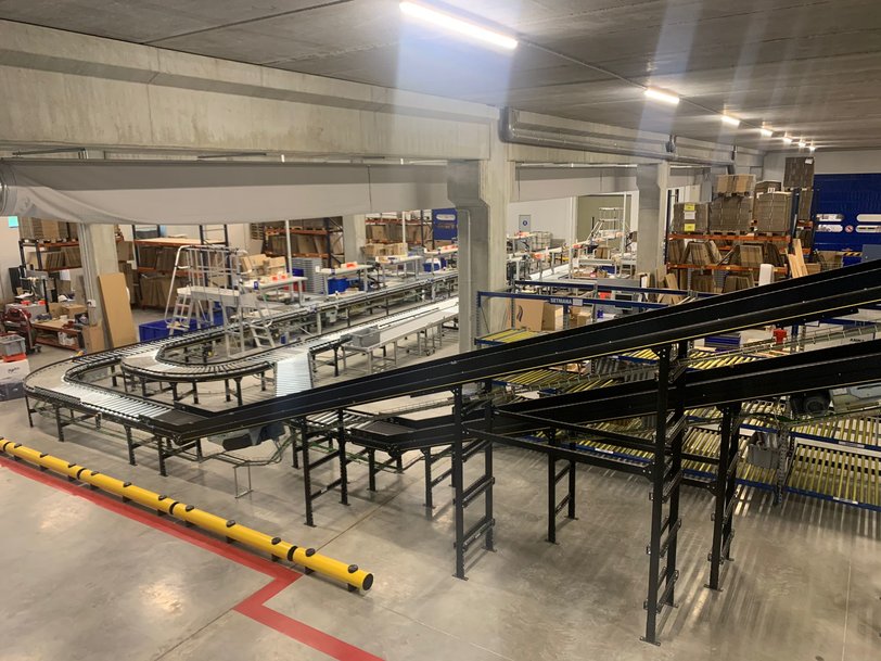 Toyota Material Handling e Interroll automatizan el centro de distribución de Imnasa en España